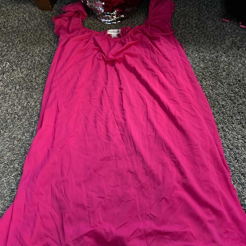 Nightgown - Picture 1 of 2